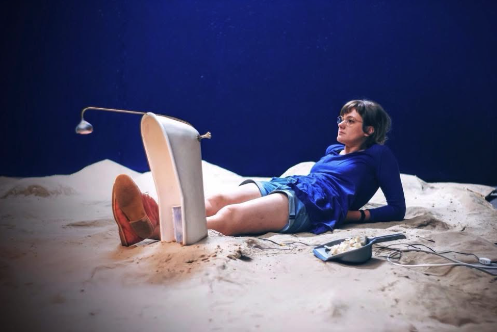 Behind the scenes of a stop-motion sand set